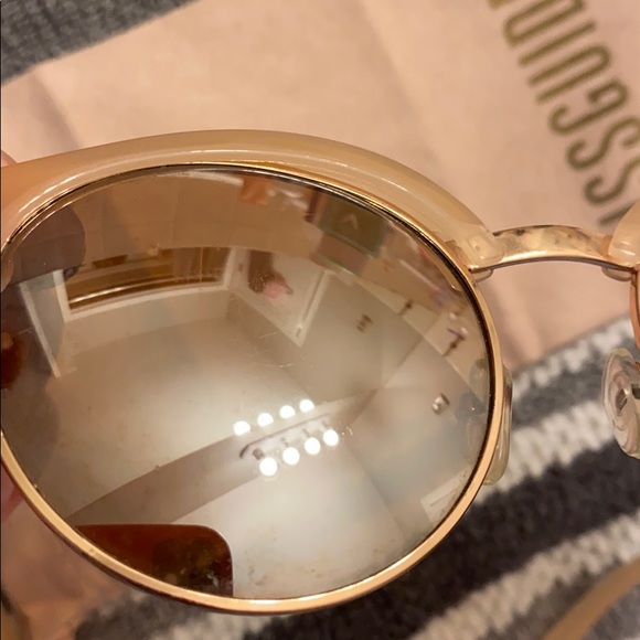 AE Outfitters Sunglasses - Picture 6 of 7